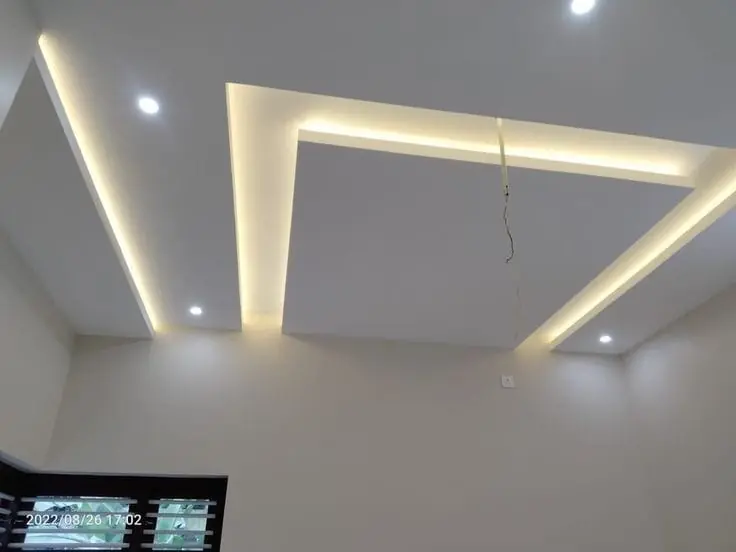 Tecto falso com sanca iluminada