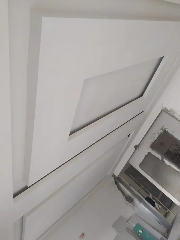 Tecto falso com iluminação LED
